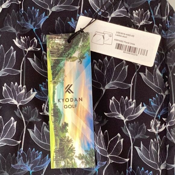 KYODAN NWT ACTIVE OUTDOORS GOLF SKORT SKIRT BUILT IN SHORTS XS - Picture 4 of 7